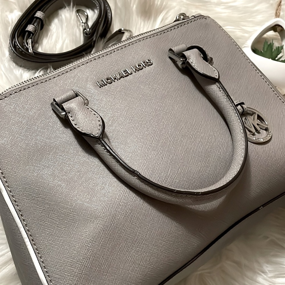 🎀♠️MICHAEL KORS® Gorgeous Soft Gray Handbag NWOT♠️🎀